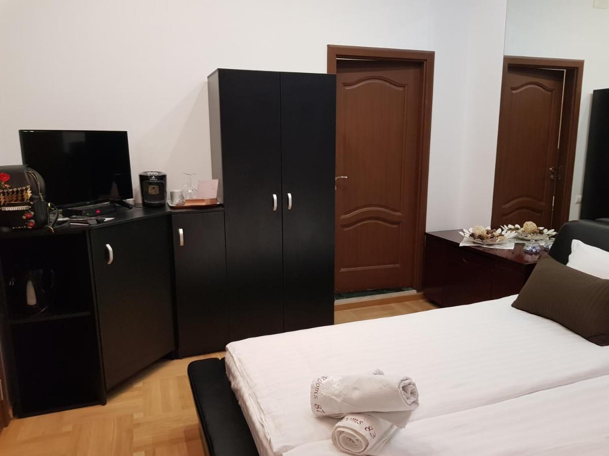 Ground Floor Mega Mall National Arena Monza بوخارست المظهر الخارجي الصورة